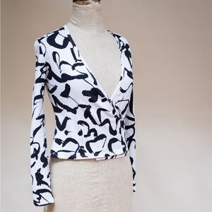 Marimekko Wrap Top